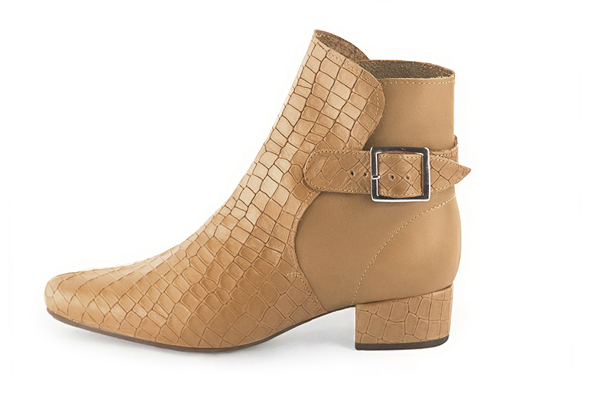 Camel beige women's ankle boots with buckles at the back. Round toe. Low block heels. Profile view - Florence KOOIJMAN